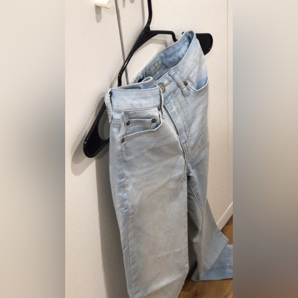 Aeropostale light wash high waisted pants (jeggings)